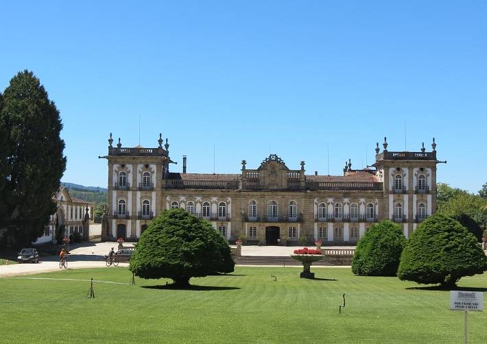 Viana do Castelo: Serra D´Arga, Vale do Lima e a Costa Atlântica - Descubra  Minho: Walking tours in Portugal