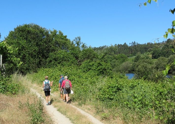 8 day selfguided Minho Trek: Mountains, Valleys & Coast from Hotel to Hotel geres nationalpark coastal landscapes, green valleys vinho verde wine region and ancient tracks. walking holiday northern portugal 